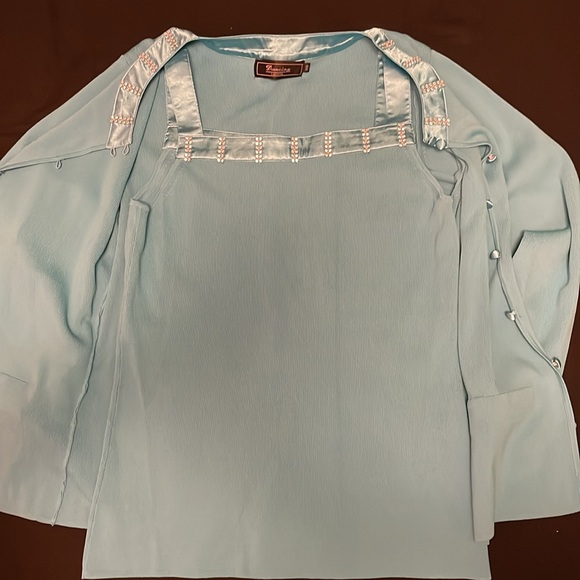 Dancing 2 piece Tank Top with Marchjnf Cardigan - Picture 5 of 8